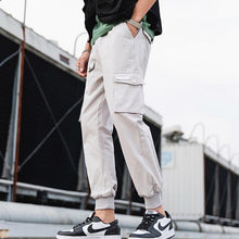 Load image into Gallery viewer, 2019 Hip Hop Boy Multi-Bolsillo cintura elástica diseño Harem Pantalones Hombre Streetwear Punk Casual pantalones Jogger hombre baile pantalón negro
